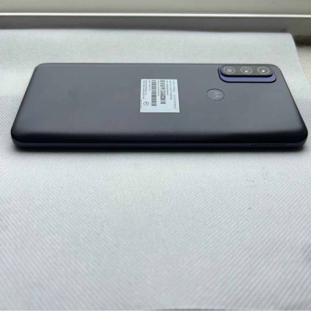 Motorola Moto G Pure (XT2163DL) 32GB Tracfone Locked – SIM Included – READ